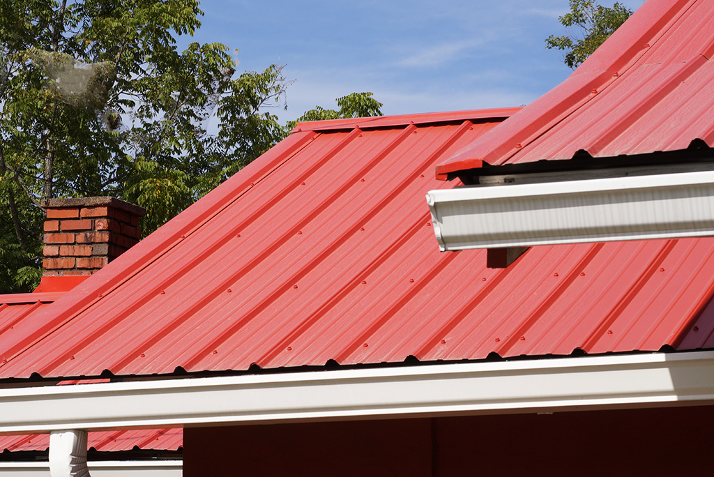 Metal Roof red finishing